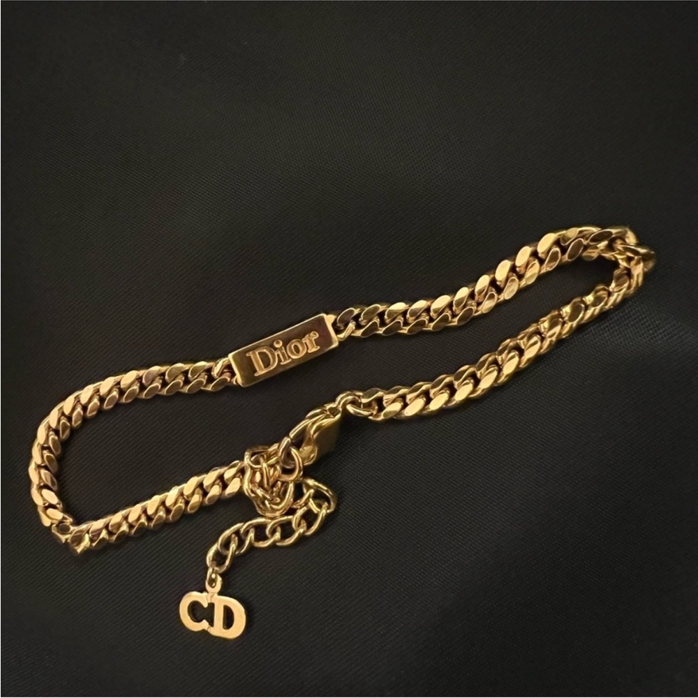 🥳🚫SOLD🥳🚫Christian Dior Bracelet - Picture 2 of 5